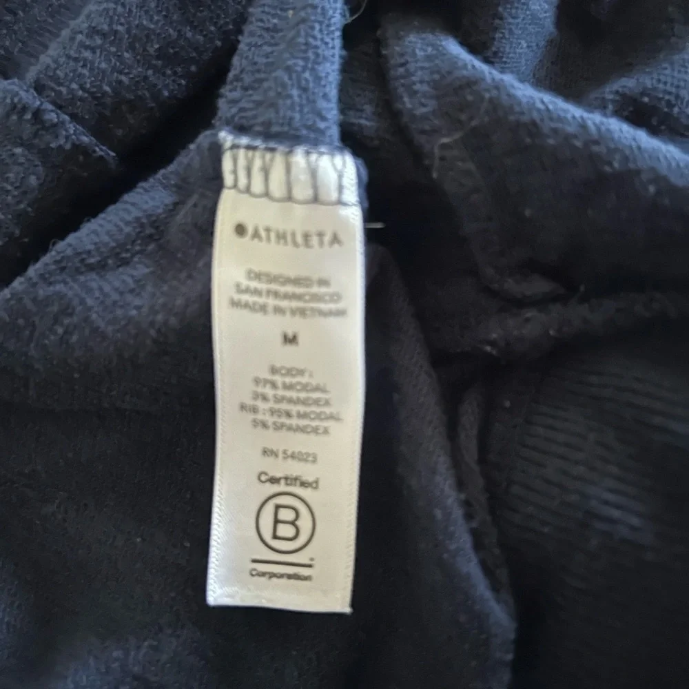 Athleta Modal Spandex blend Stretch Comfy Open Front Navy Cardigan Size Medium - Picture 8 of 8